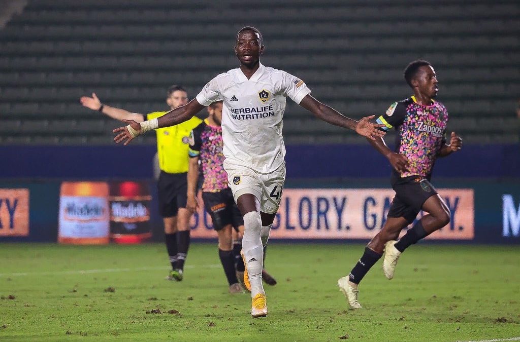 Williams takes tally to 12 as LA Galaxy II book playoff spot