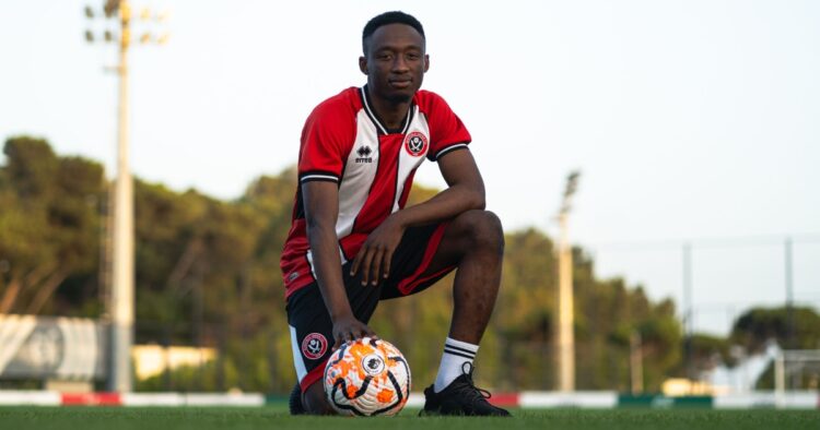 Ivorian striker Bénie Traoré pens FC Basel deal from Sheffield United