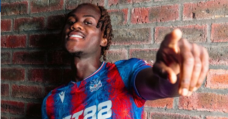 Sierra Leone-born Trevoh Chalobah has signed a loan deal with Crystal Palace from Chelsea until the end of the season.