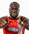 Free agent Victor Moses pens LutonTown deal