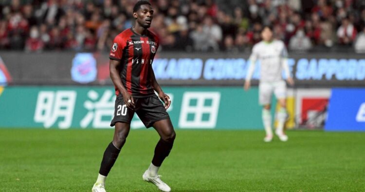 Amadou Bakayoko scores in Consadole Sapporo win over Fujieda MYFC