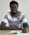 Defender Abraham Kanu signs new Reading deal