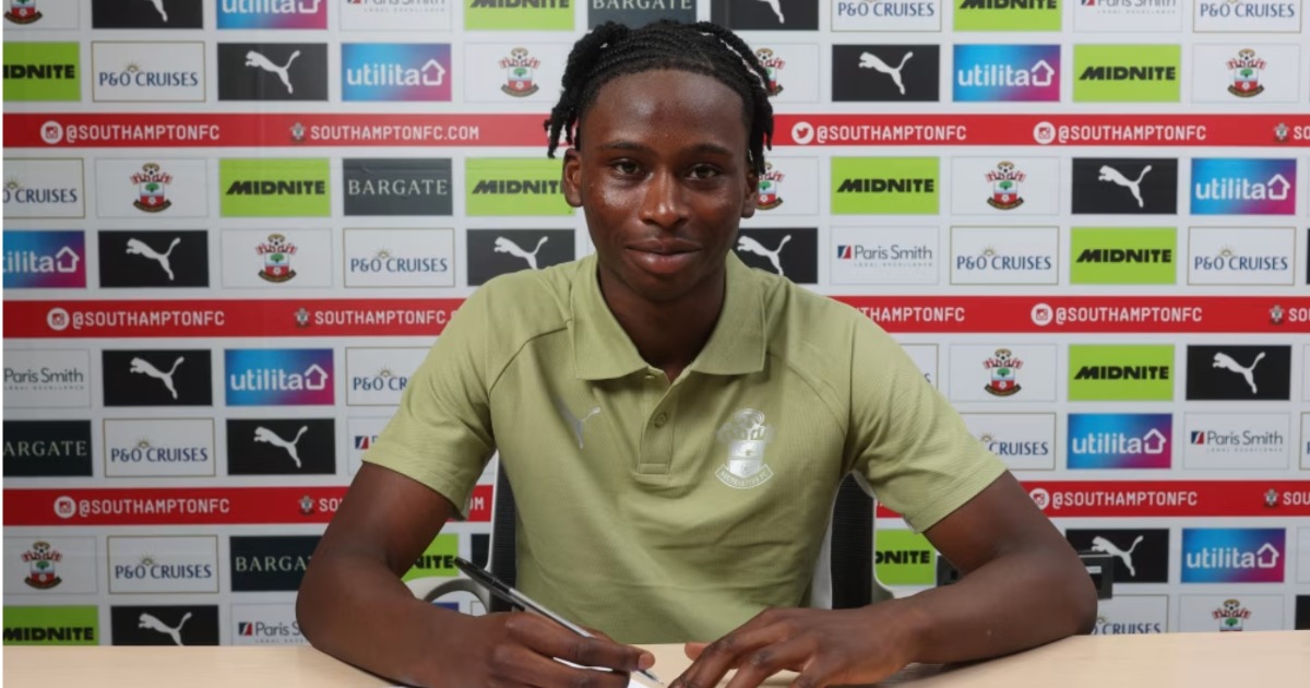 Southampton’s first professional contract for Sutura Kakay