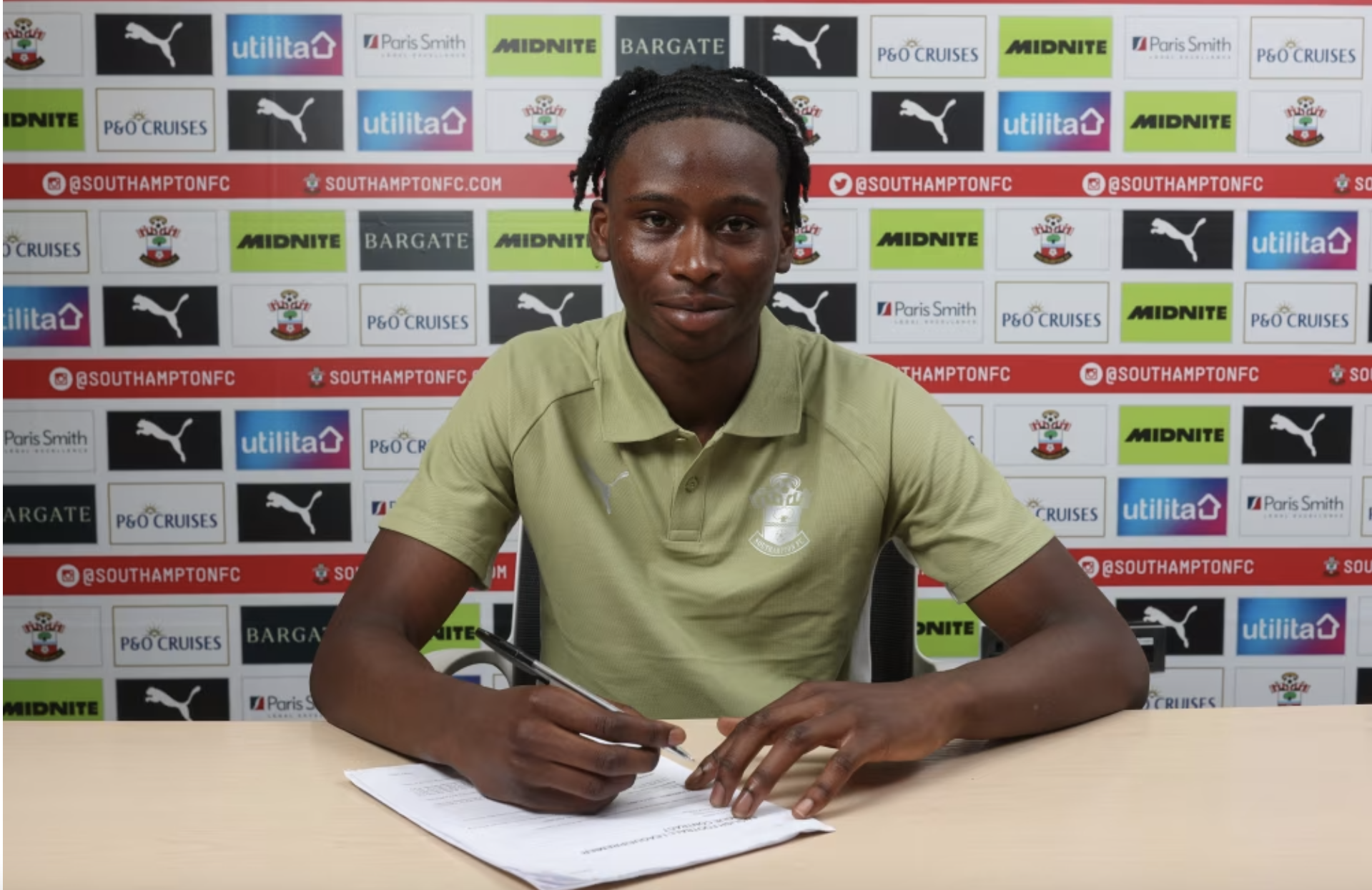 Southampton’s first professional contract for Sutura Kakay