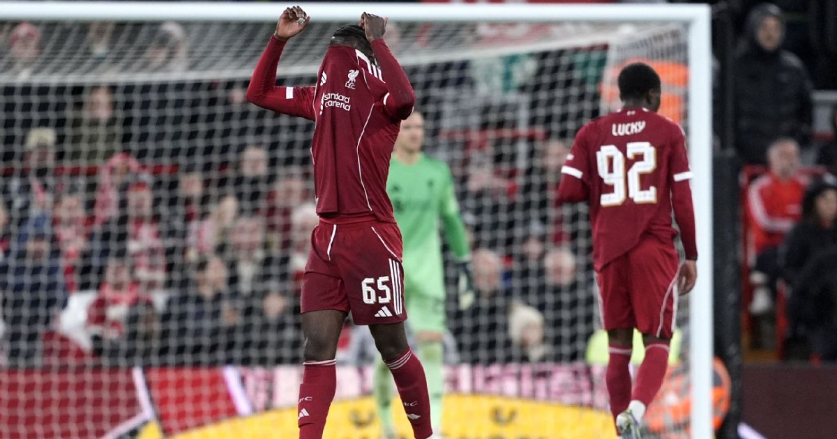 Sierra Leone native Amara Nallo sent off in defeat to Crystal Palace