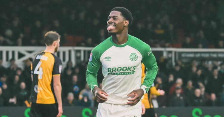 Sullay Kaikai helps Cambridge United win over Newport County